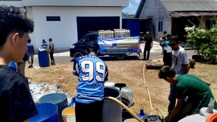 Distribusi Air Bersih di Bintan Bantu Warga Terdampak Kekeringan