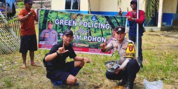 Polsek Rimba Melintang Tanam Pohon dan Edukasi Lingkungan