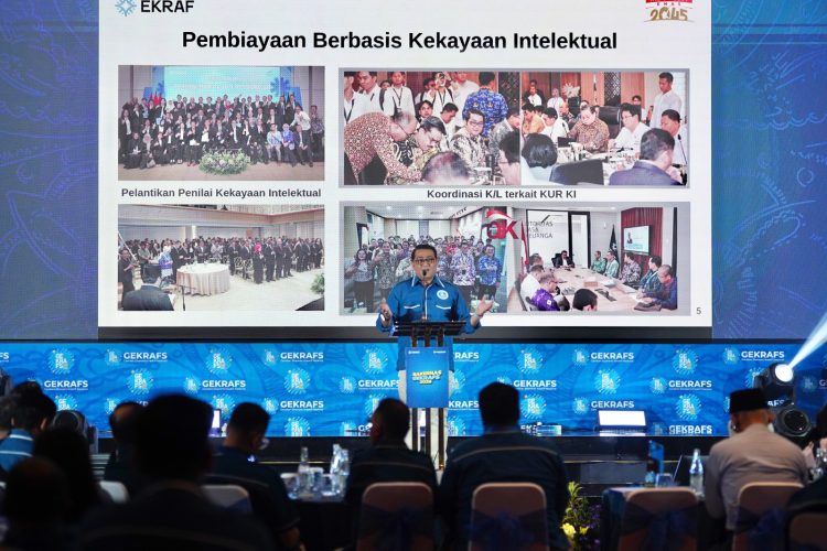 Menteri Ekraf Siapkan KUR Berbasis KI hingga Rp10 Triliun untuk Pelaku Ekraf