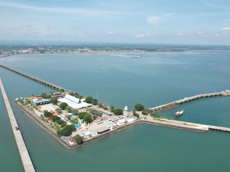 Perbaikan Dermaga Bajoe, ASDP Alihkan Operasional Lintasan Siwa–Kolaka
