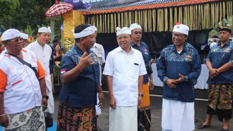 PBMB Dirikan Posko Layanan Kendaraan di Besakih