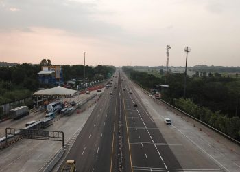 Malam Paskah, 79 Ribu Kendaraan Dominasi Arah Timur di GT Cikampek Utama