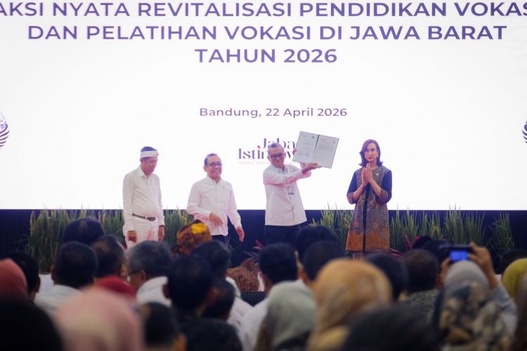 Menpar Luncurkan 483 Skema Okupasi, Perkuat Standar Kompetensi SDM Pariwisata