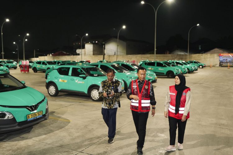 Menhub Sidak Pul Taksi Green SM