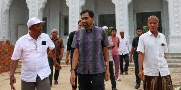 Mualem Bangun Masjid Tanpa Dana Pemerintah