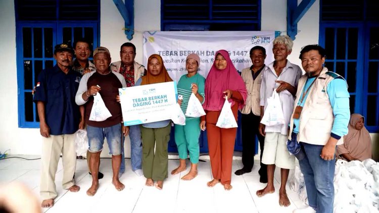 PLN Kaltimra Salurkan Bantuan Pendidikan dan Kemanusiaan