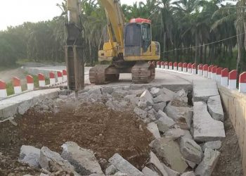 Abrasi Ancam Jembatan Air Martan di Seluma