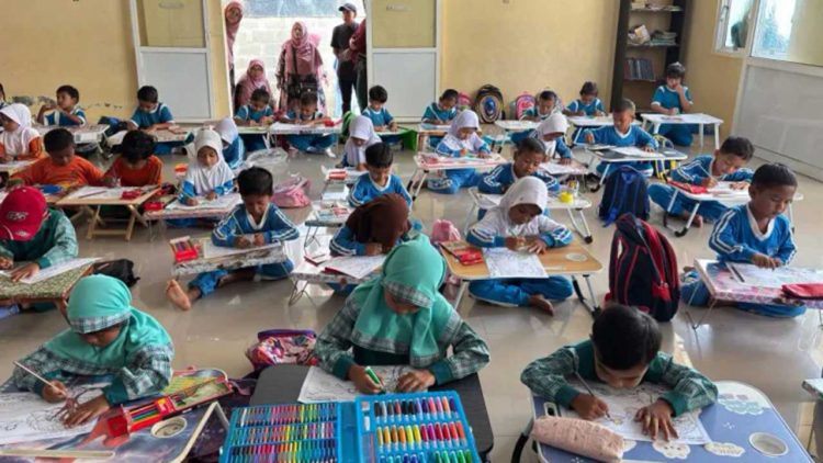 MIN 29 Lhoknga Gelar Lomba Mewarnai Anak Usia Dini