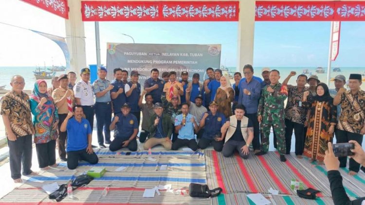 Nelayan Tuban Dukung Program Kampung Nelayan Merah Putih