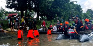 Pemkot Surabaya Tindak Pembuang Limbah Kurban