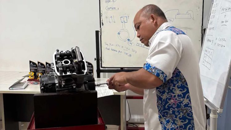 Astra Motor Kaltim Tingkatkan Kompetensi Guru SMK