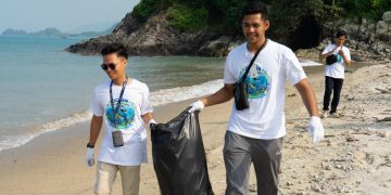 Peringati Hari Laut Sedunia, ASDP Bersihkan 13 Ton Sampah Laut dan Pesisir