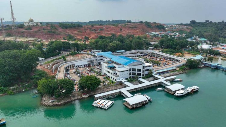 Arus Penumpang Pelabuhan Batam Meningkat Selama Libur Panjang