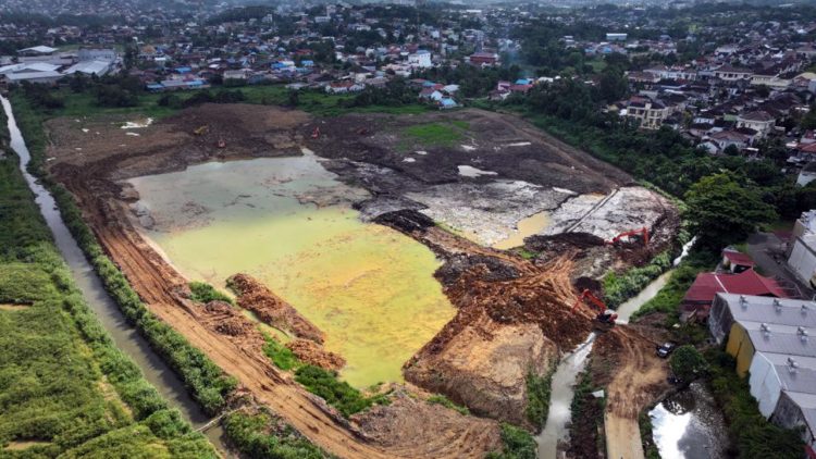 Bendali Sungai Ampal Diperkuat untuk Kurangi Banjir