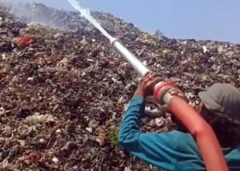 DLH Karawang Perkuat Antisipasi Kebakaran TPA Jalupang