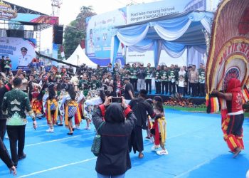Festival Kendaraan Hias Semarakkan HUT Kota Bandar Lampung