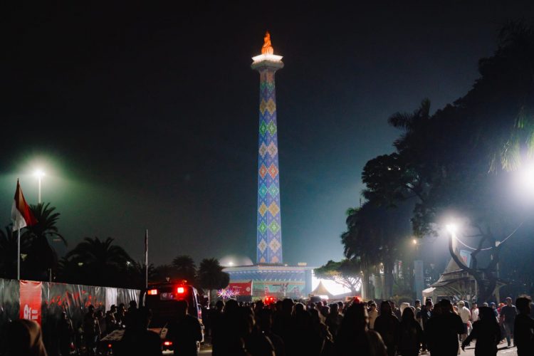 #PrayForNTT Hadir dalam Video Mapping Monas, Pesan Solidaritas di Malam Merdeka