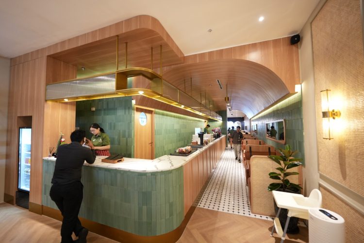 Booth Loko Café dan Kuliner Kereta di BNI wondrX 2026 ICE BSD City Ramai Dikunjungi