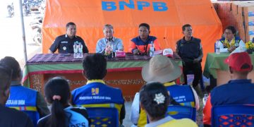 Kunjungi Pulau Palue, Menteri Dody Siapkan Solusi Air Bersih dan Pengamanan Pantai