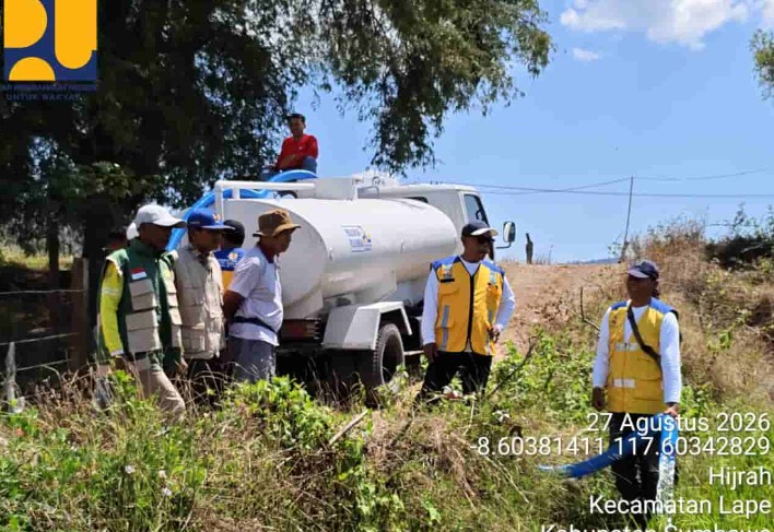Selamatkan 18,6 Hektare Sawah di Sumbawa, Kementerian PU Salurkan 25 Ribu Liter Air Irigasi