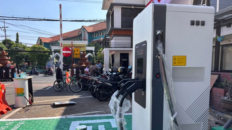 DPRD Jatim Dukung Kendaraan Listrik