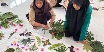 Siswa Aceh Belajar Teknik Membuat Ecoprint