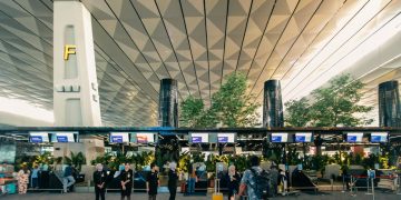 Kemenhub Tegaskan Penyesuaian Fuel Surcharge Bukan Kenaikan Tarif Dasar Tiket Pesawat