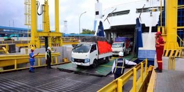 Bandara Wunopito NTT Ditutup akibat Abu Vulkanik Gunung Lewotolok