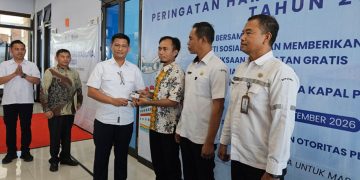 KSOP Gresik Isi Harhubnas dengan Aksi Sosial