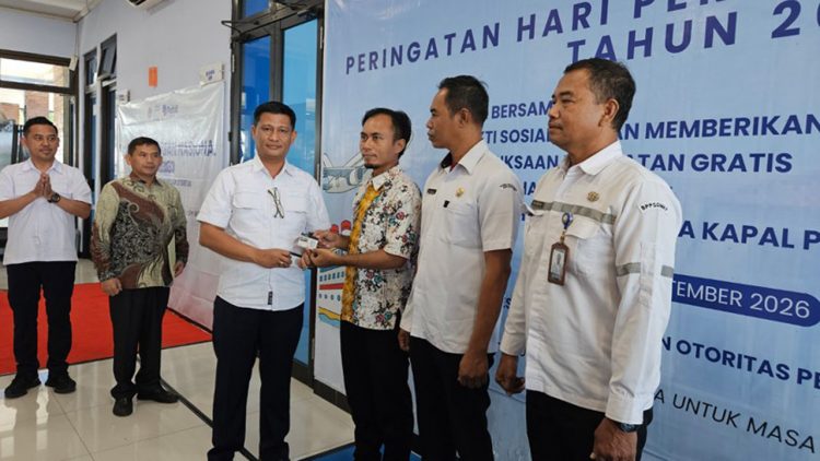 KSOP Gresik Isi Harhubnas dengan Aksi Sosial