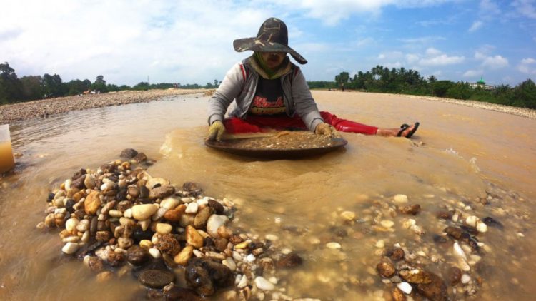 Ampetra Purwakarta Dorong Tambang Rakyat Legal