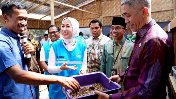 PLN EPI Resmikan TPS3R di Mataram
