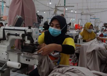 Kapolri Sebut Buruh Tekstil Pahlawan Devisa