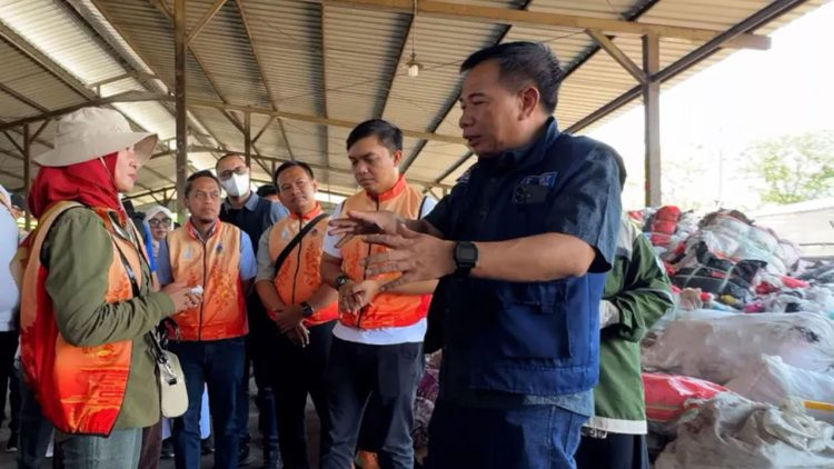 Jakarta Barat Siapkan TPS 3R Percontohan