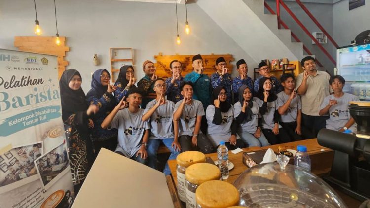 Balikpapan Latih Teman Tuli Jadi Barista