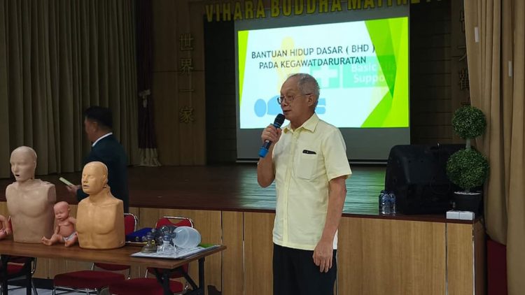 Pengurus Vihara di Balikpapan Ikuti Pelatihan Bantuan Hidup Dasar