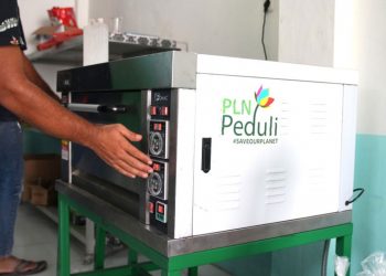 PLN Dorong Ekonomi Sirkular Melalui Bank Sampah Terang