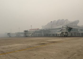Kemenhub Terus Melakukan Pengawasan Operasional Penerbangan di Tengah Dampak Karhutla
