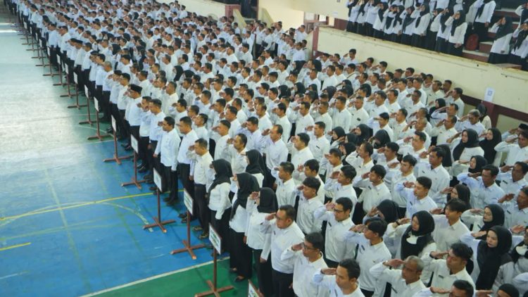 Ning Ita Perpanjang Kontrak 1.104 PPPK Paruh Waktu Mojokerto