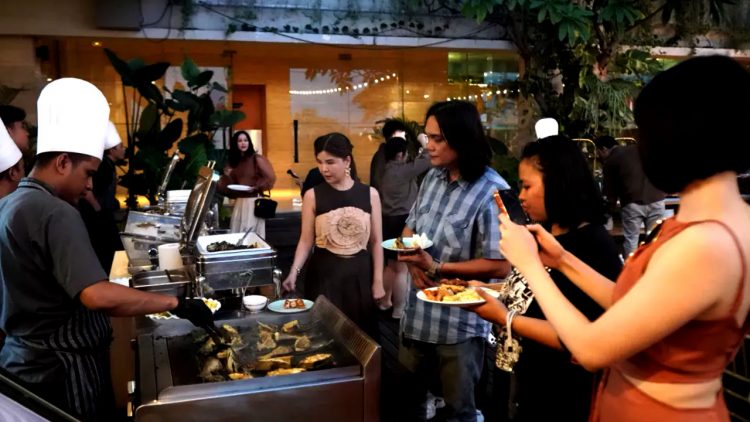 Vasa Hotel Surabaya Hadirkan BBQ Nusantara dengan Panorama Senja